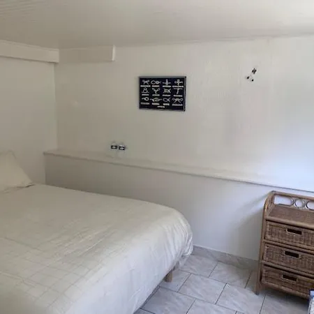 Interlude Omaha 50 M De La